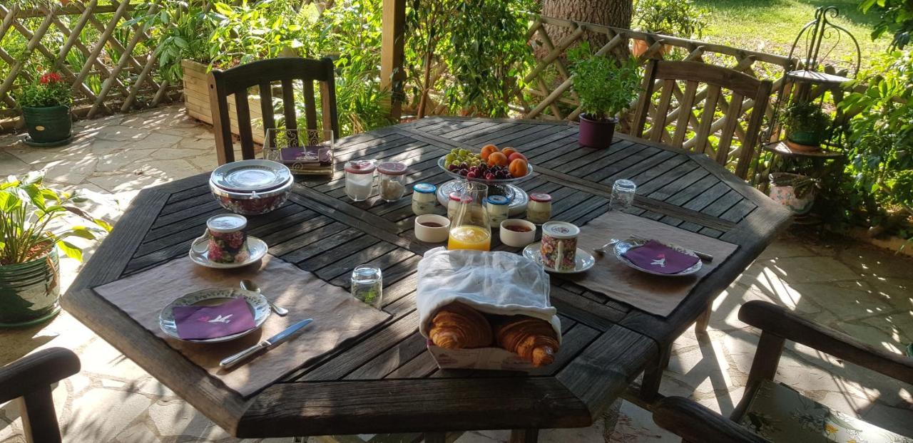 Maison Anne Face To Park In Vernon Giverny 外观 照片